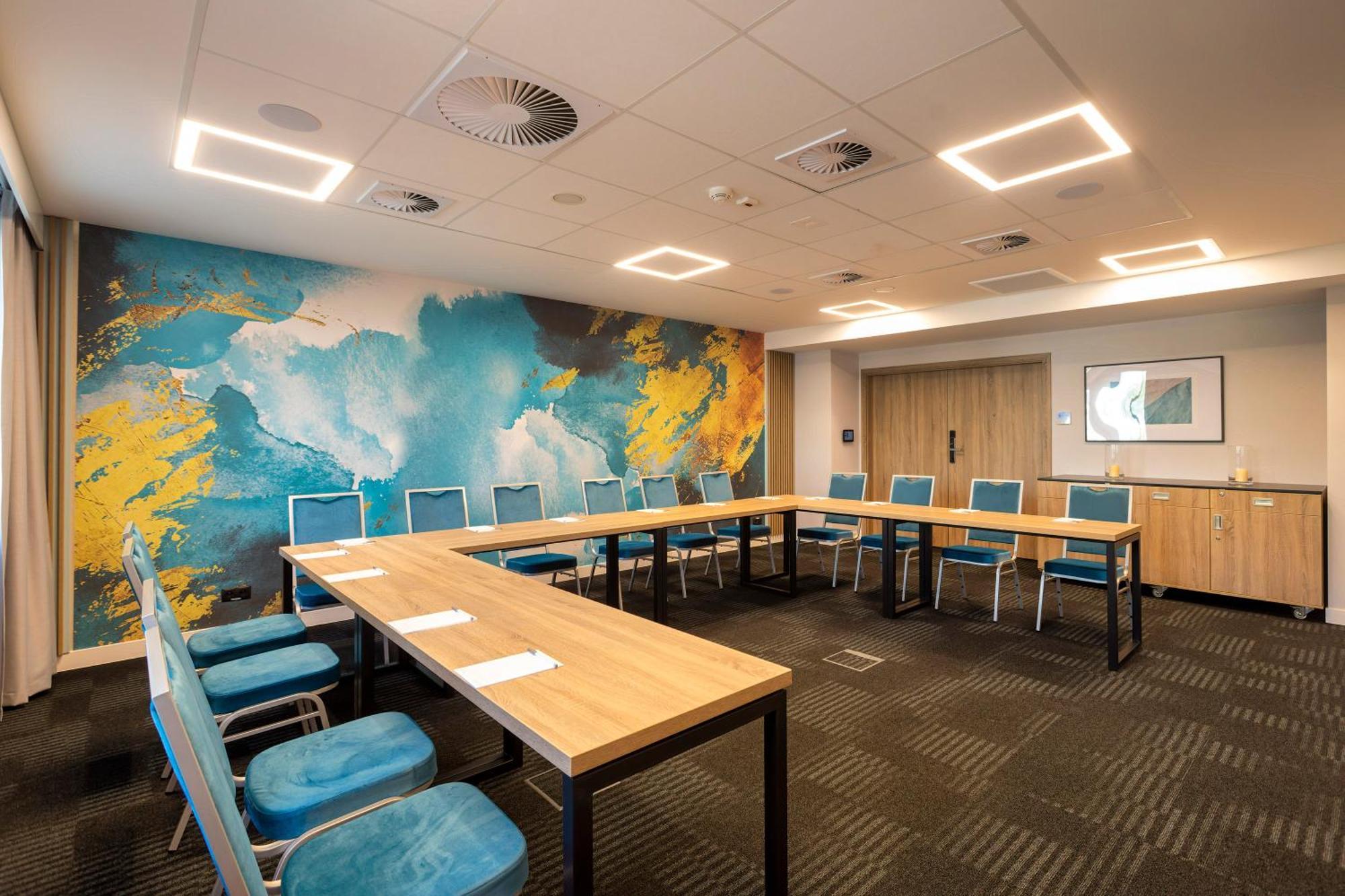Hampton By Hilton Bialystok Hotel ภายนอก รูปภาพ
