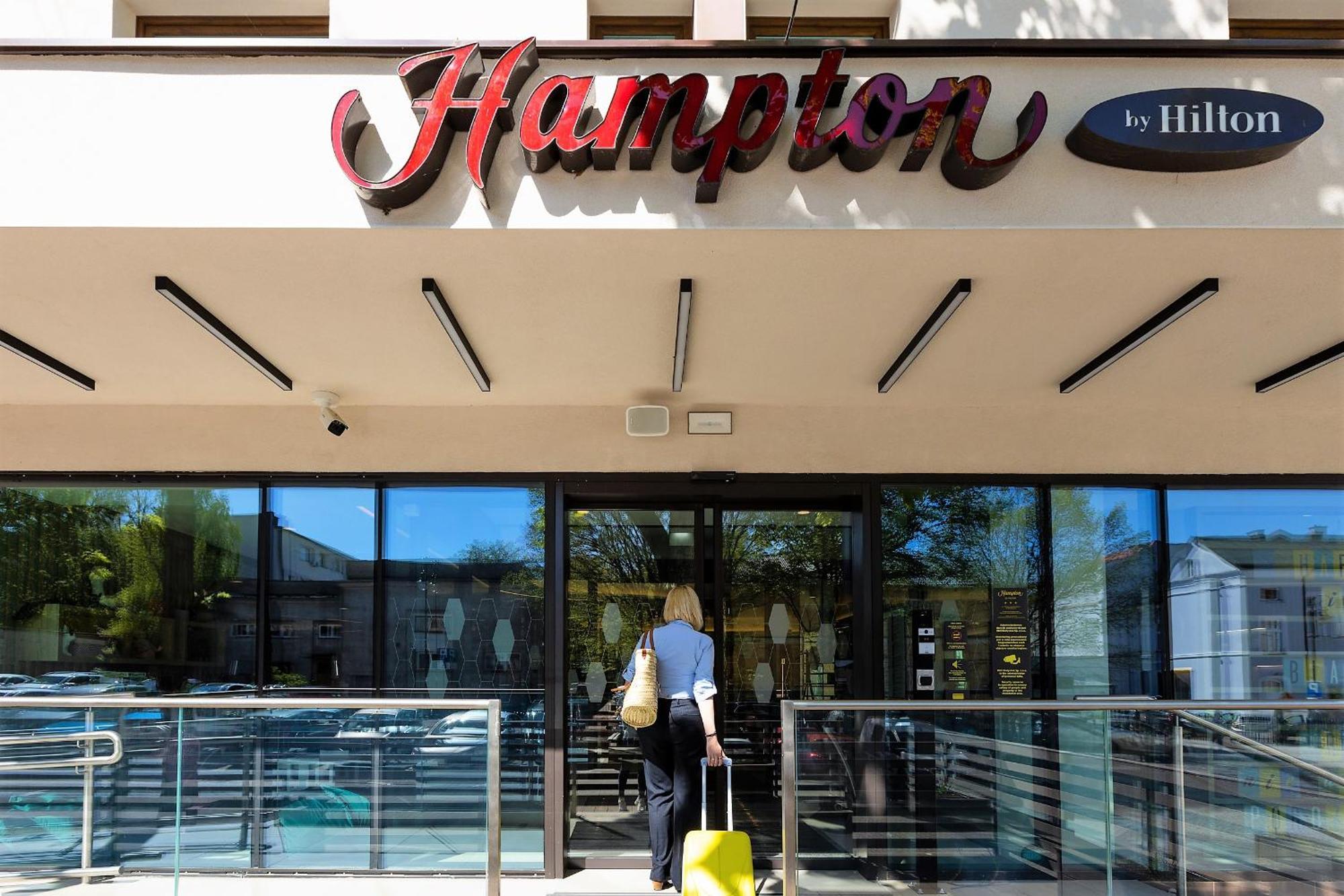 Hampton By Hilton Bialystok Hotel ภายนอก รูปภาพ